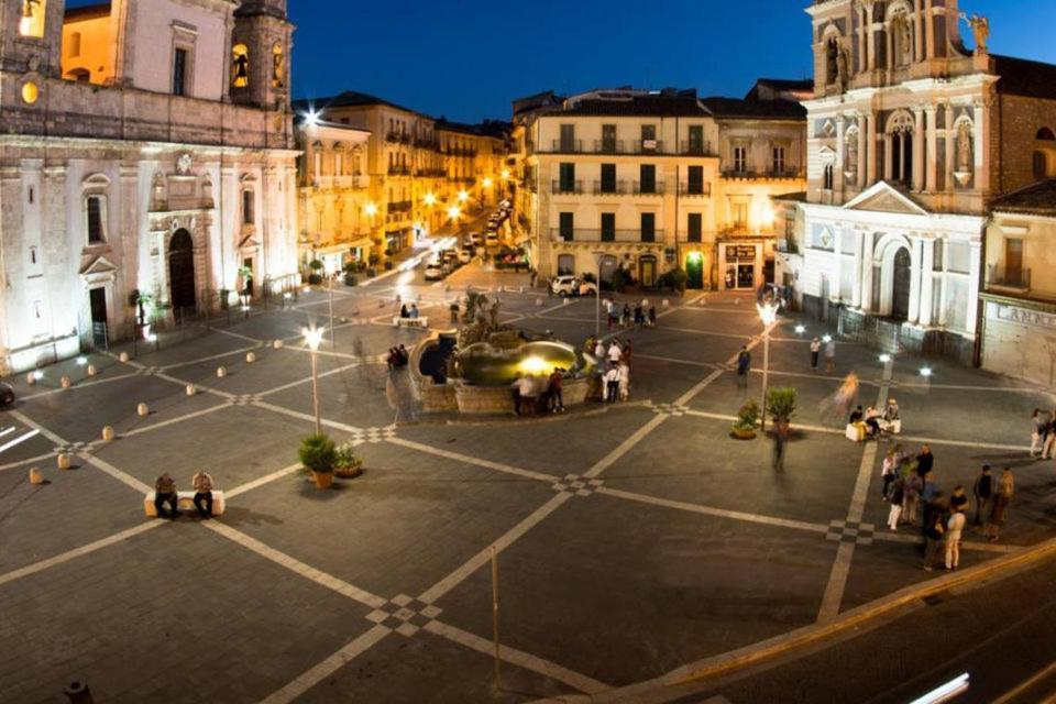Hotel Plaza Caltanissetta Exterior foto